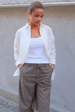 Load image into Gallery viewer, Mia Shirt - White