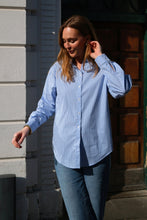 Charger l'image dans la galerie, Tutta LO L/S Shirt - Cornflower Blue