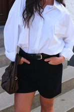 Charger l'image dans la galerie, L'original Performance Shorts en jean - denim noir