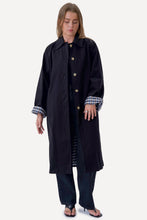 Carica l'immagine nel visualizzatore di Gallery, Livia Trenchcoat - Black