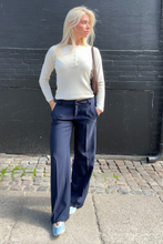 Charger l'image dans la galerie, Low Waist Suit Pants - Navy