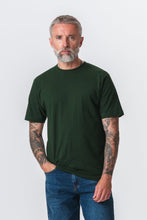 Carregar imagem no visualizador da galeria, T-shirt Oversized - Verde Escuro