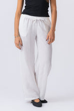 Charger l'image dans la galerie, Lilly Pants - White