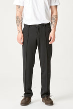 Carica l'immagine nel visualizzatore di Gallery, Performance Pants Loose Fit - Black
