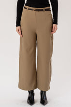 Load image into Gallery viewer, Isabel Loose Pants - Khaki