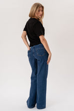 Load image into Gallery viewer, Miley Wide Jeans - Mid Blue