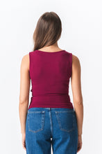 Load image into Gallery viewer, Ellie Top - Burgundy