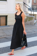 Load image into Gallery viewer, Hanna Dress - Black