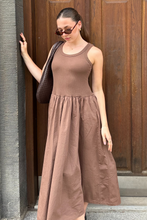 Cargar imagen en el visor de la galería, Hanna Dress - Brown