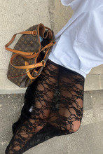 Carregar imagem no visualizador da galeria, Florence Lace Skirt - Black