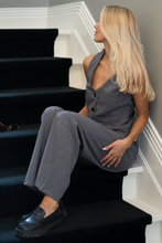 Charger l'image dans la galerie, Natalie Vest - Dark Grey