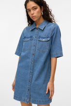 Charger l'image dans la galerie, Fenja Short Denim Dress - Medium Blue Denim