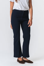 Carica l'immagine nel visualizzatore di Gallery, Kaya Pants - Navy