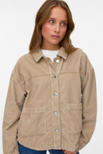 Cargar imagen en el visor de la galería, Jamie Corduroy Shacket - Silver Mink