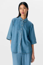 Load image into Gallery viewer, Frame Denim Top - Light Blue Denim