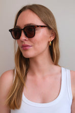 Carregar imagem no visualizador da galeria, Kia Sunglasses - Leopard