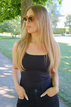 Carica l'immagine nel visualizzatore di Gallery, Amelia Sunglasses - Transparent-Orange