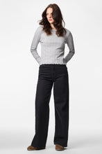 Charger l'image dans la galerie, Marie O-Neck Top - Light Grey Melange