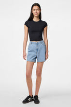 Load image into Gallery viewer, Abbi Shorts - Light Blue Denim