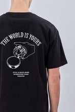 Load image into Gallery viewer, Oversized T-shirt with print - Black