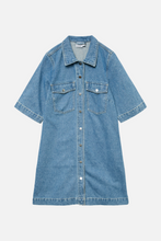 Charger l'image dans la galerie, Fenja Short Denim Dress - Medium Blue Denim