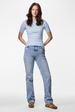 Carica l'immagine nel visualizzatore di Gallery, Mira O-Neck Knit - Cashmere Blue Birch