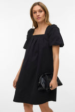 Cargar imagen en el visor de la galería, Ann Ss Square Neck Short Dress - Black