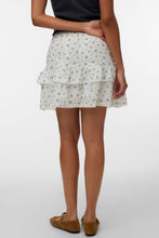 Carregar imagem no visualizador da galeria, Rine Short Skirt - Snow White -Marguerite Blue Jasper