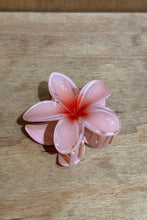 Charger l'image dans la galerie, Flower Hair Clip - Pink/Red