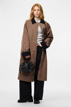 Load image into Gallery viewer, Jorma Long Light Jacket - Coffee Quartz Black