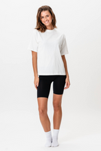 Load image into Gallery viewer, Boxfit T-shirt - Light Beige