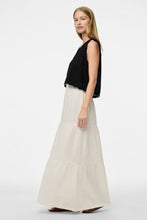 Cargar imagen en el visor de la galería, Sikka Maxi Skirt - Cloud Dancer