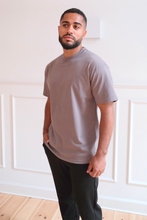 Carica l'immagine nel visualizzatore di Gallery, Boxy T-shirt - Dark Grey
