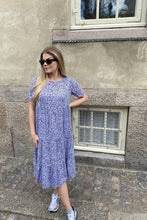 Load image into Gallery viewer, Abigail Life Midi Dress - Night Sky Jolie