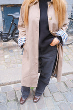 Load image into Gallery viewer, Livia Trenchcoat - Beige