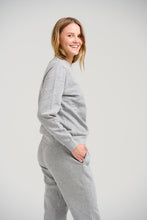 Load image into Gallery viewer, Basic Crewneck Sweat - Light Grey Melange