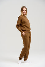 Load image into Gallery viewer, Basic Sweatpants - Brown