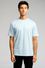 Carica l'immagine nel visualizzatore di Gallery, T -shirt oversize - Sky Blue
