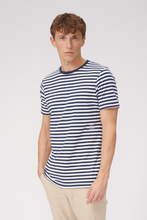 Cargar imagen en el visor de la galería, Nørregade Stripe - Army White