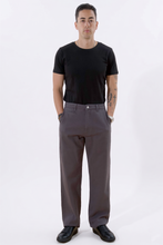 Carica l'immagine nel visualizzatore di Gallery, Straight Cotton Chino - Grey