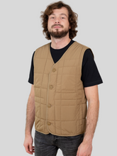 Carregar imagem no visualizador da galeria, Rocco Quilted Vest - Khaki - Jack & Jones - Khaki