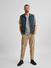 Carregar imagem no visualizador da galeria, Nohr Fleece Vest - Urban Chic - Selected Homme - Green 2