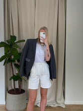 Load image into Gallery viewer, Peva sweatshorts - White - Sisters Point - White 3