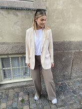 Load image into Gallery viewer, Sigrid Blazer - Sandshell - Object - Khaki 2