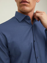 Carregar imagem no visualizador da galeria, Royal Detail Shirt- Navy Blazer - Jack & Jones - Blue 2