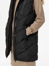Carregar imagem no visualizador da galeria, Skylar Padded Hood Vest - Black - Jacqueline de Yong - Black 2