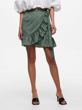 Cargar imagen en el visor de la galería, Olivia Wrap Skirt - Chinois Green - ONLY - Green