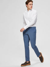 Afbeelding in Gallery-weergave laden, SLHSLIM-CARLO FLEX STRUC PANTS B NOOS - Dark Blue - Selected Homme - Blue 4