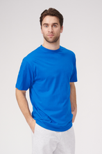 Cargar imagen en el visor de la galería, Oversized T-shirt - Swedish Blue - TeeShoppen - Blue 4