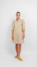 Charger l'image dans la galerie, Sofie Shirt Dress - Blue & Yellow Floral - Amis de Copenhague - Yellow